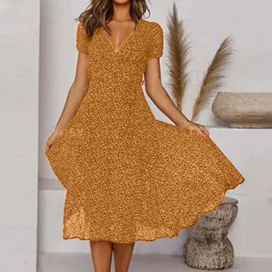 Drune | A-linien Kleid Mit V-ausschnitt & Schwingendem Saum
