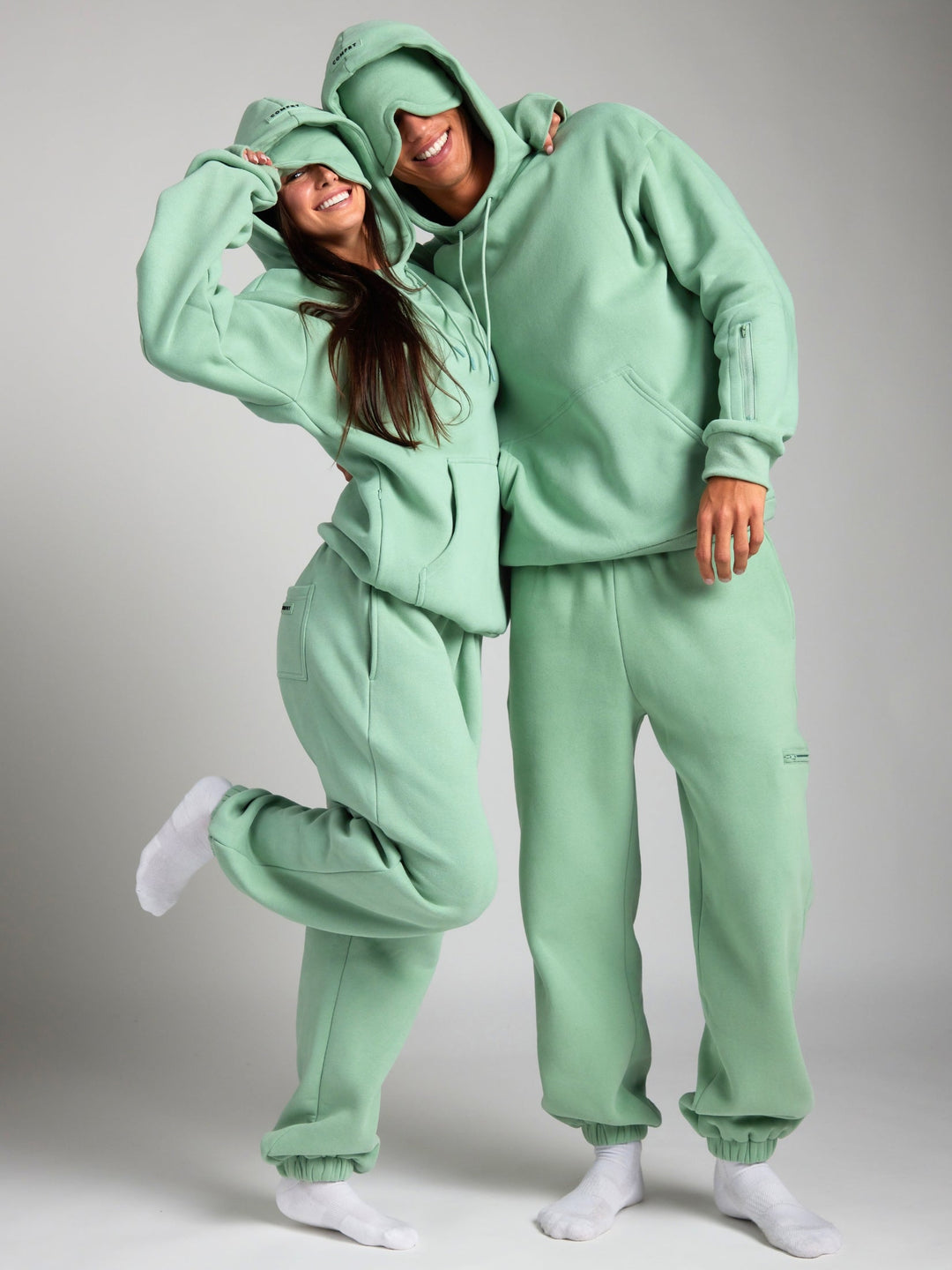 Drune | Cozy travel hoodie with airplane mode graphic