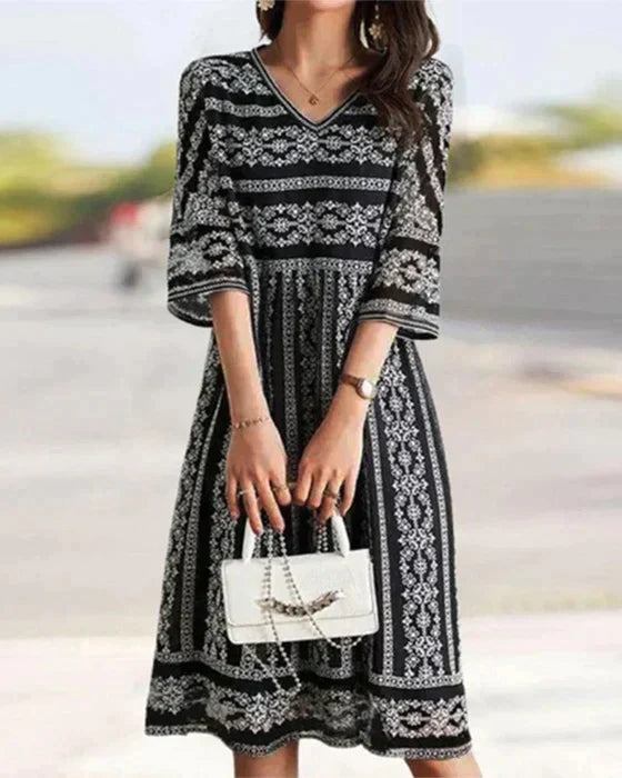 Drune | Bedrucktes Midi-Kleid mit V-Ausschnitt