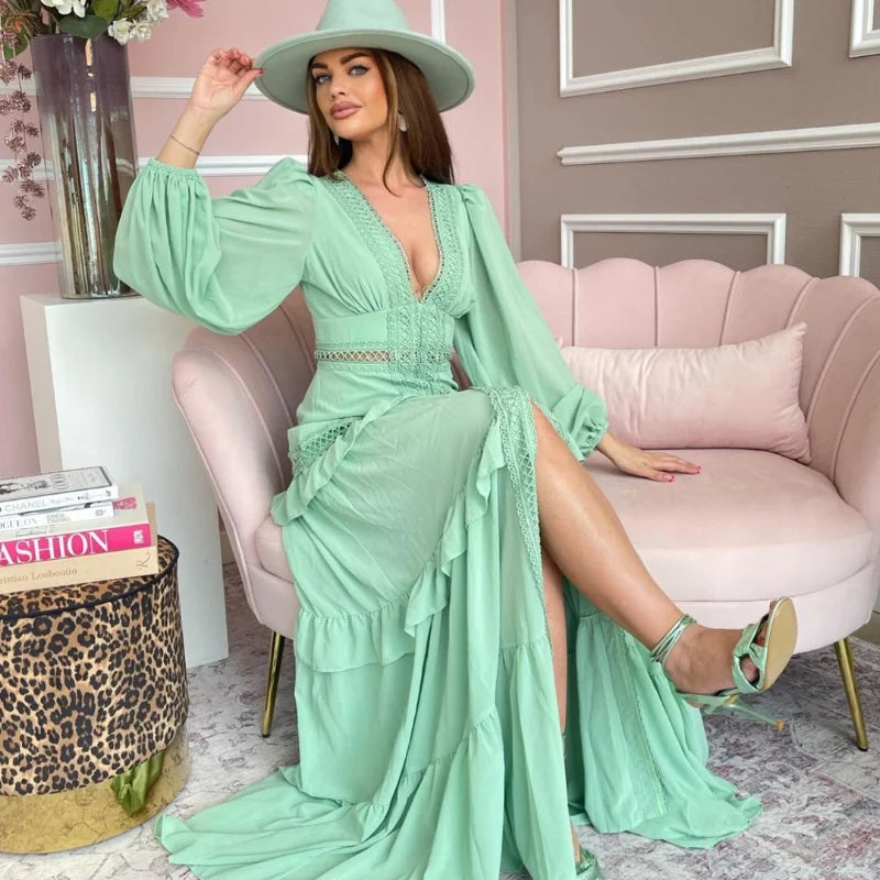 Drune | Gestufter Langarm-Maxikleid