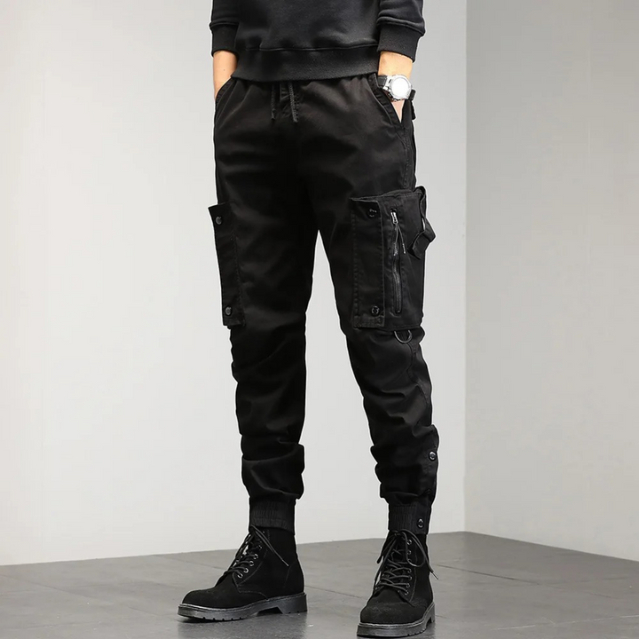 Drune | Herren Cargo Hose im praktischen Design