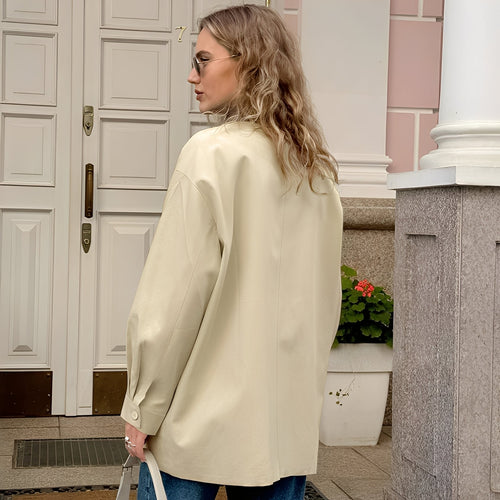 Drune | Stylische, lockere Jacke mit Polokragen für Frauen