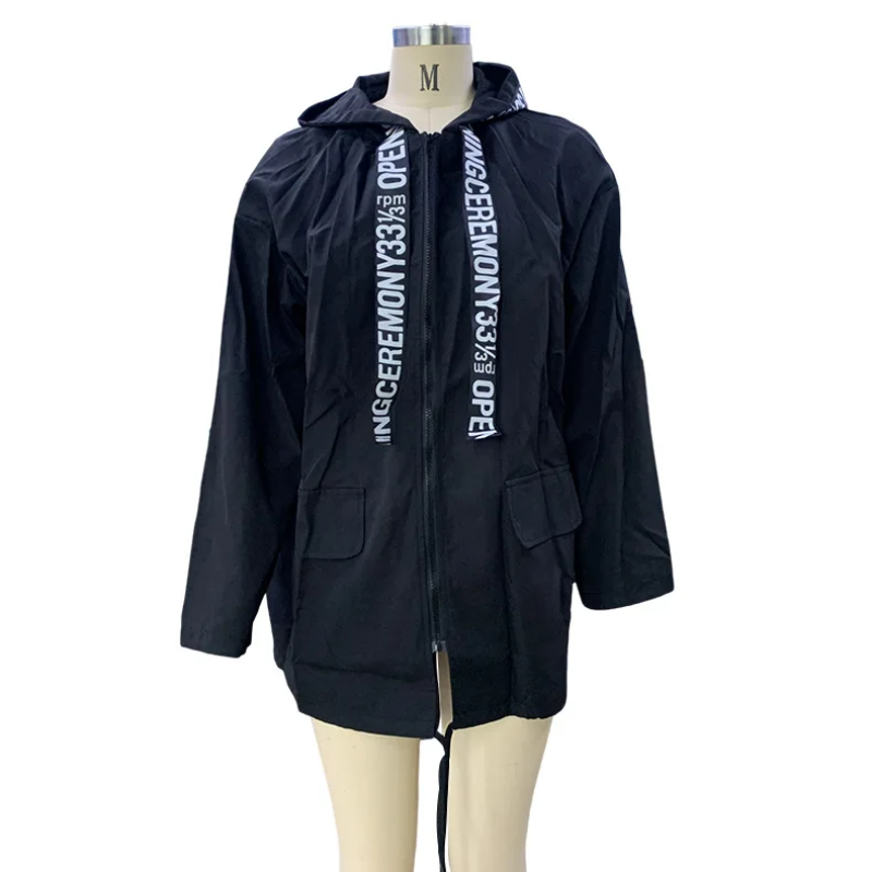 Damen Trenchcoat mit Kapuze und Auffälligem Textdesign