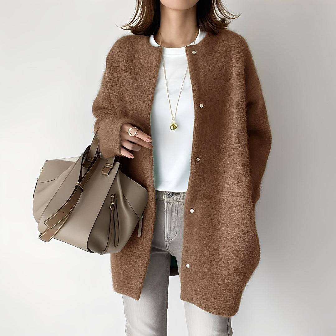 Drune | Stylischer, locker sitzender Cardigan für Frauen