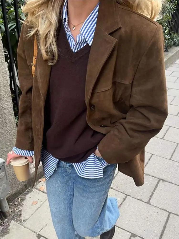 Drune | Übergroßer brauner Trenchcoat mit breitem Revers Ideal für Herbst/Winter