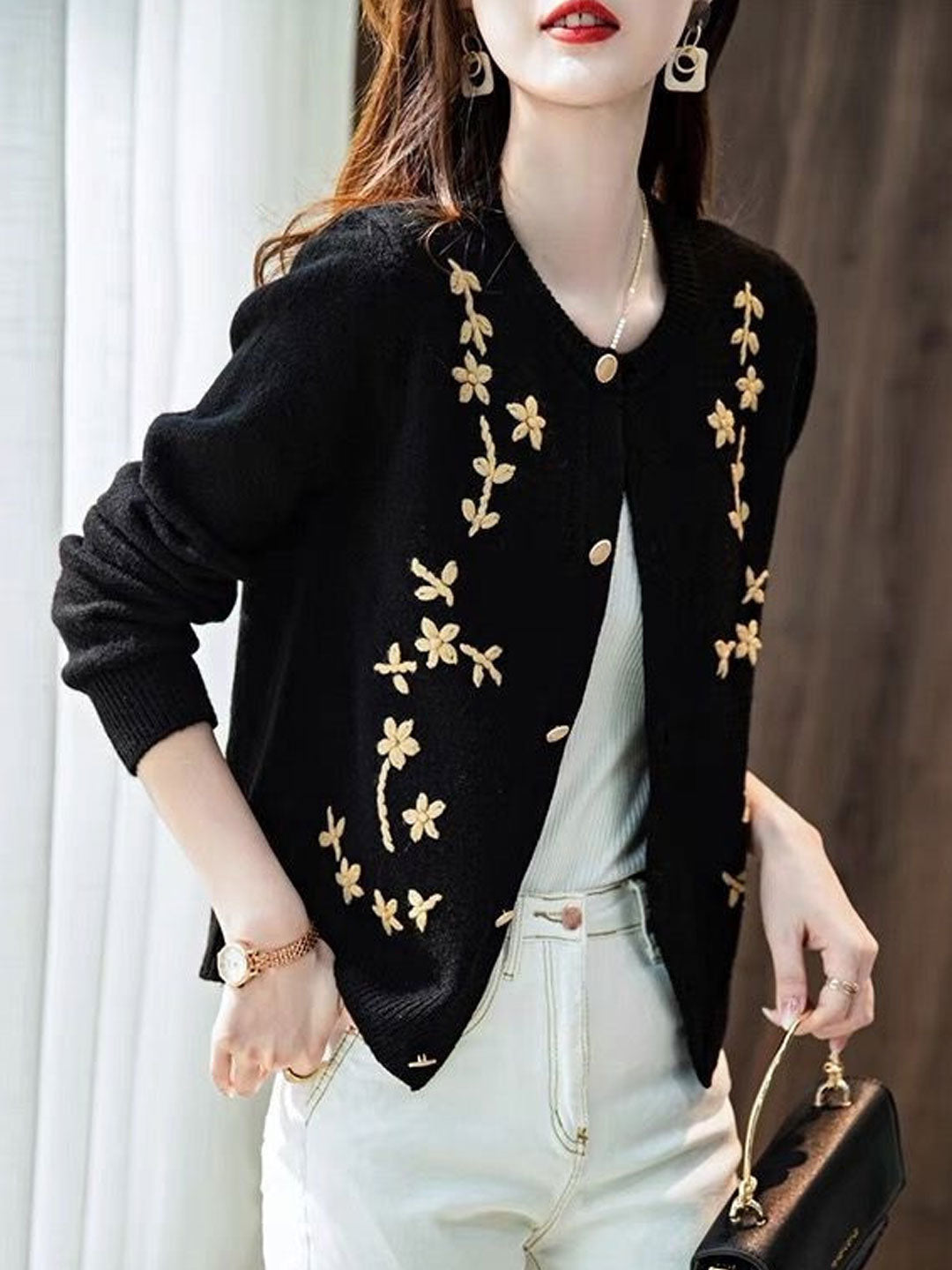 Drune | Strickjacke mit floralem Stickerei