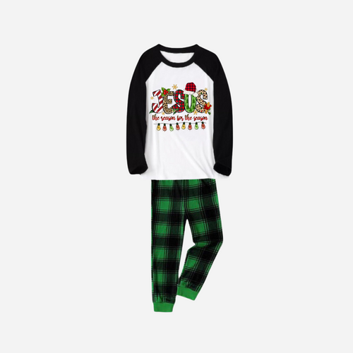 Drune | Jesus der Grund für die Saison Familie Weihnachts-Pyjama-Set - Schwarz und Weiß Oberteil mit grünen karierten Hosen