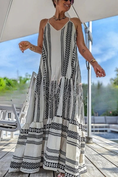 Drune | Away On Vacay Lange Cami Kleid mit Ethnischem Muster