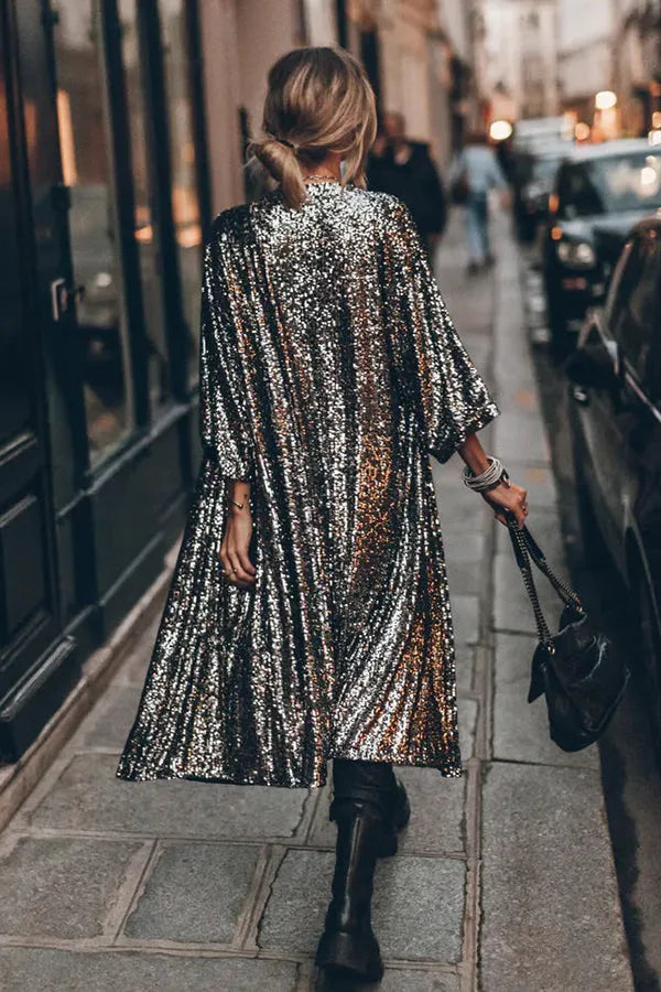 Drune | Glamour Kimono aus Pailletten mit Schlüsselloch