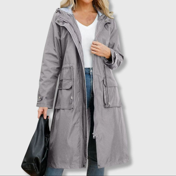 Drune | Lange Jacke mit klassischer Silhouette