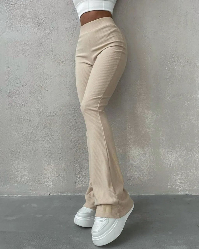 Drune | Slim Fit Hose mit Micro Flare