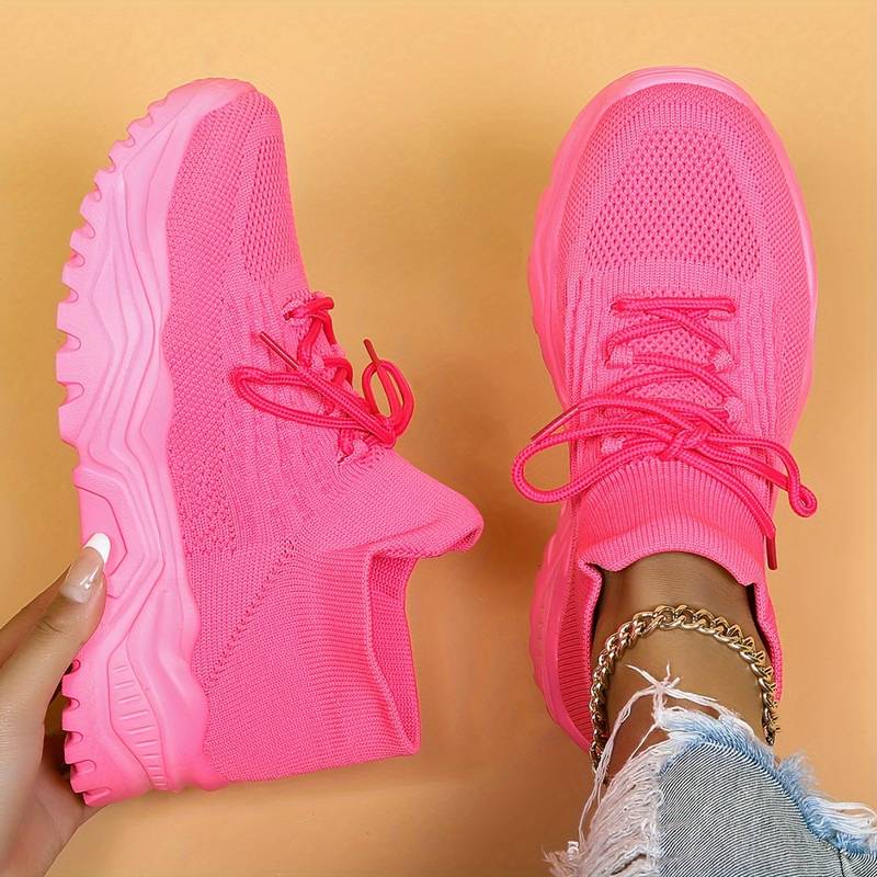 Orthopädische Schuhe mit zusätzlicher Unterstützung für die Füße