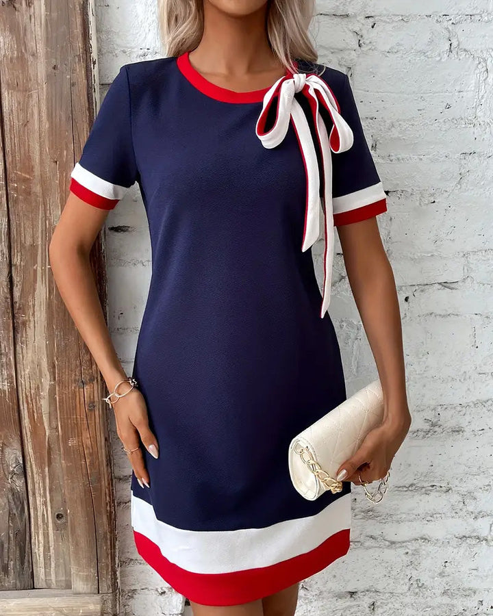 Drune | Kleid Kurzärmlig Kontrastband