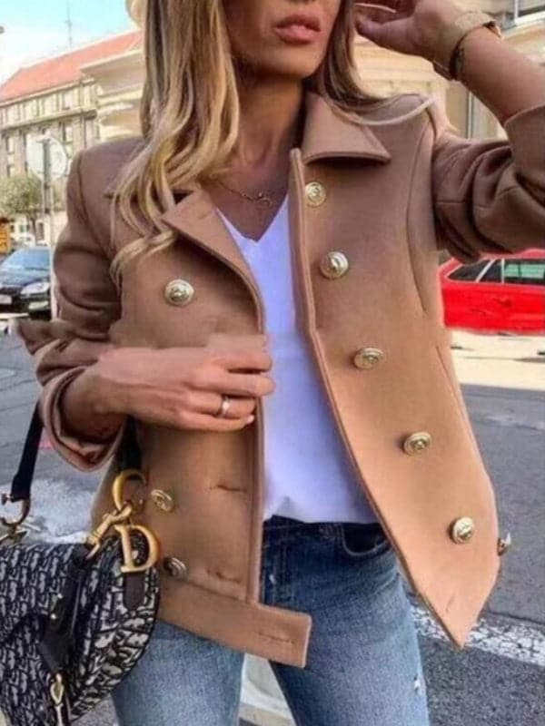 Drune | Kurze Designerjacke mit goldenen Knöpfen