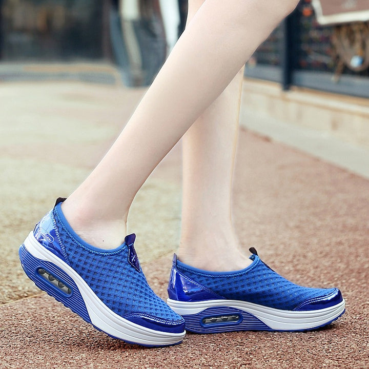 Damen nan komfortabler Schlupf-Keil-Sneaker mit luftgefedertem Plateau und atmungsaktivem Wabenmesh Drune