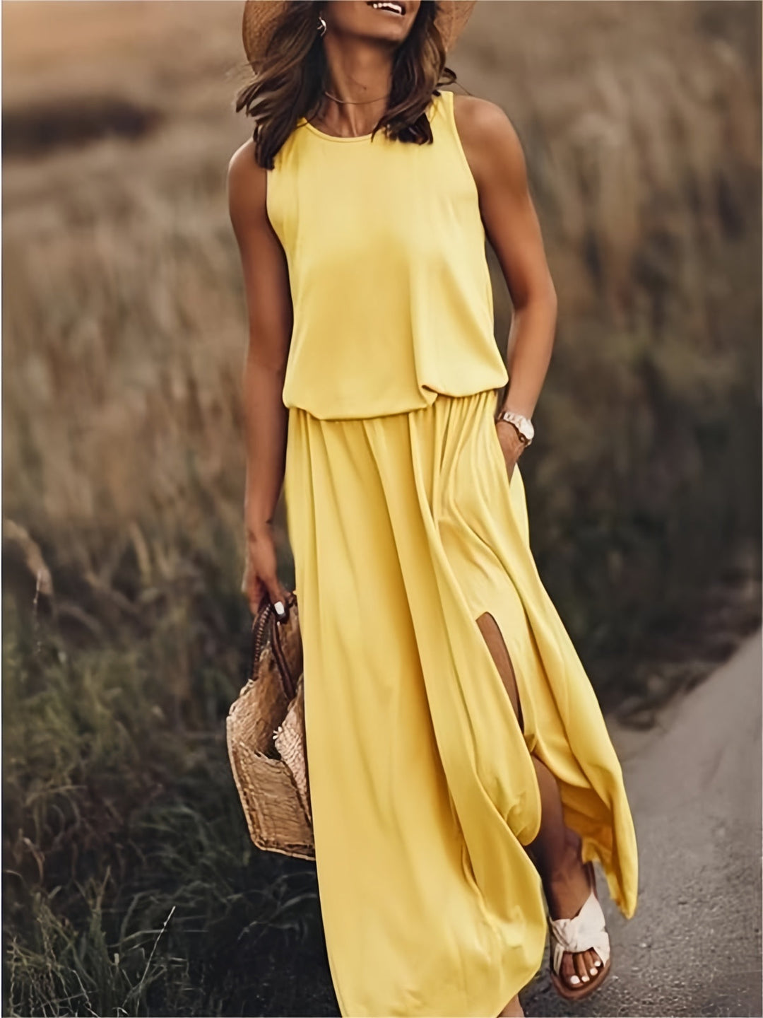 Hüftfallendes Maxikleid mit Schlitz