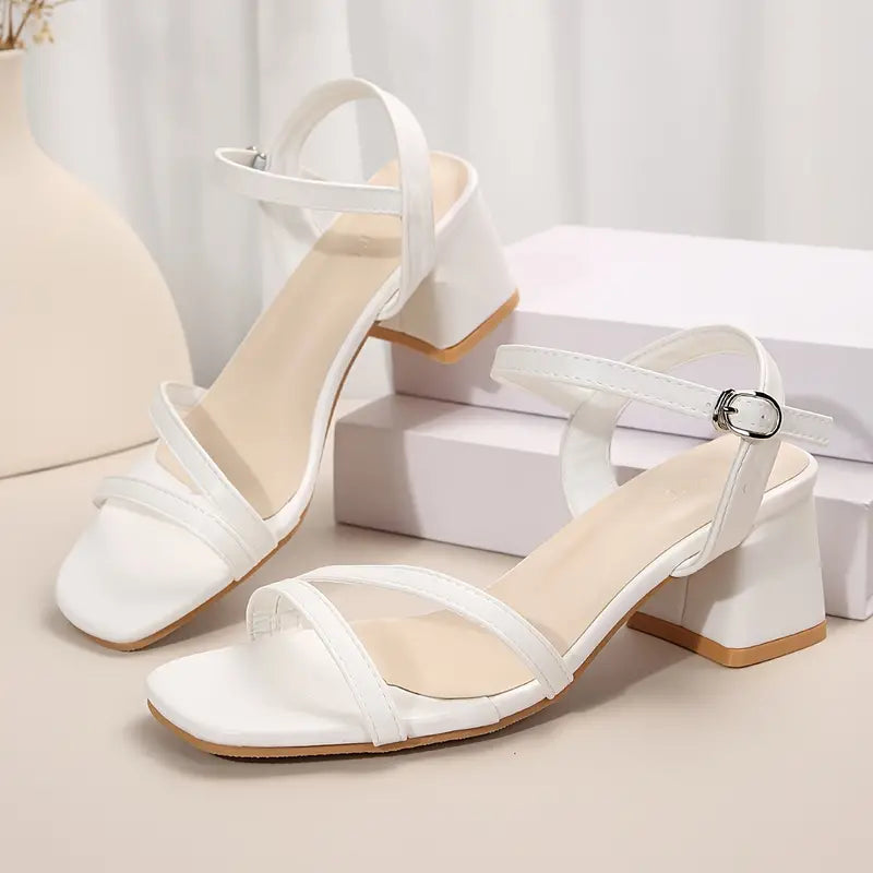 Drune | Elegante Sandalen Mit Chic Schnallenschluss