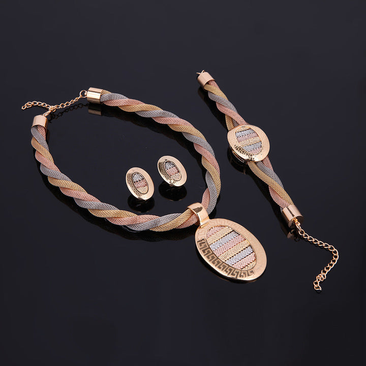 Drune-teiliges Set Halskette, Ohrringe und Armbänder