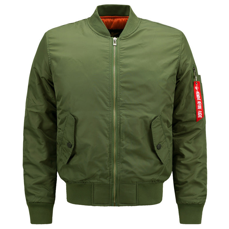 Herren  isolierte Nylon Commuter Bomber mit Sturm-Reißverschluss, schrägen Klappentaschen und charakteristischem Ärmelband Drune