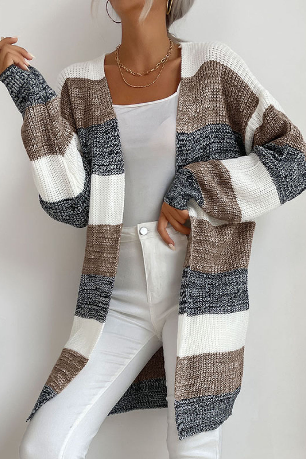Drune | Einfache und Stilvolle Strickjacke