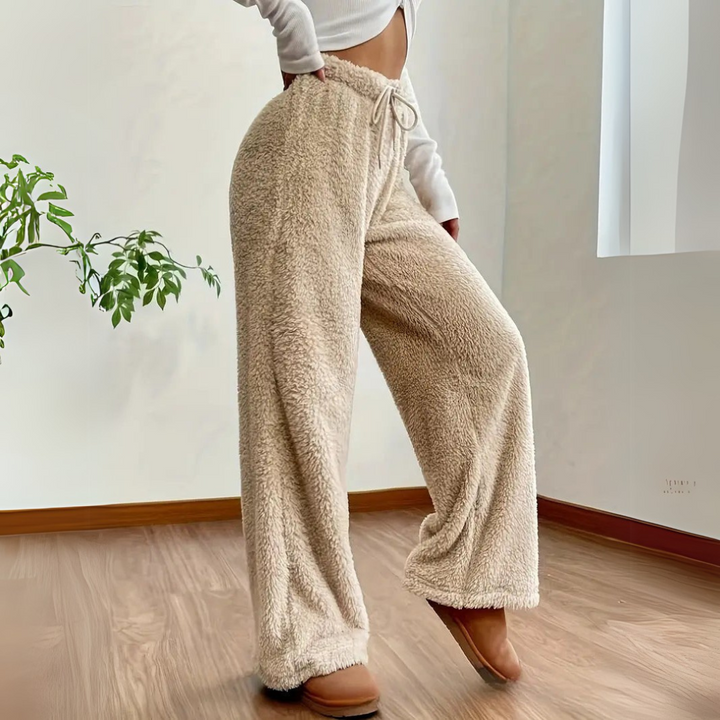 Drune | Bequeme Stoffhose für Damen