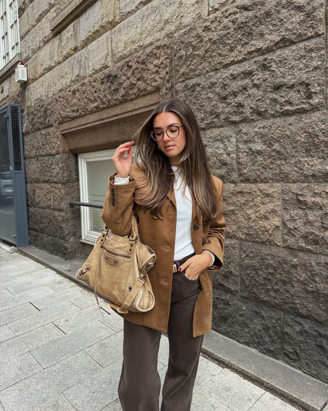 Drune | Blazer - camel Farbe Damenjacke mit stilvollem Schnitt