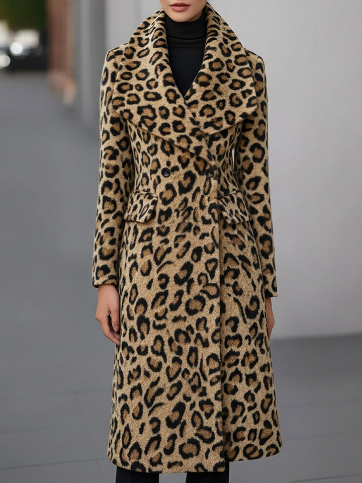Drune | Winterjacke mit Leopardenmuster, beidseitig aus Wolle – elegante Auß Jacke für legere und formelle Anlässe