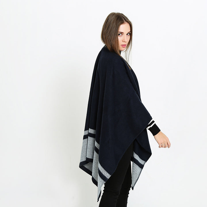 Damen Oversize-Ruana im kastigen Cape‑Schnitt mit kontrastierender Bordüre Drune