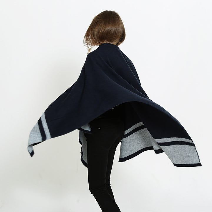 Damen Oversize-Ruana im kastigen Cape‑Schnitt mit kontrastierender Bordüre Drune
