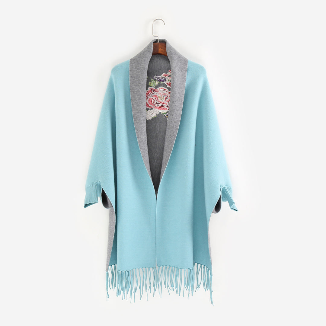 Damen Cape‑Schal mit besticktem Innenfutter und Fransensaum Drune