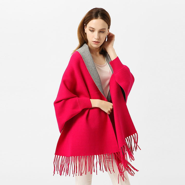 Damen Cape‑Schal mit besticktem Innenfutter und Fransensaum Drune