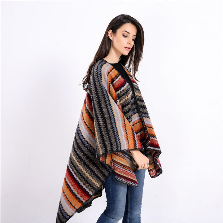 Damen Oversize-Strickruana im Jacquard‑Zickzack mit gehäkelter Kante Drune