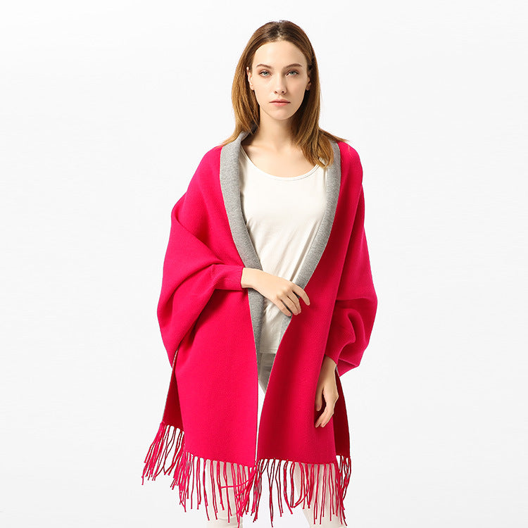 Damen Oversize-Wendecape mit Schalkragen und Fransensaum Drune