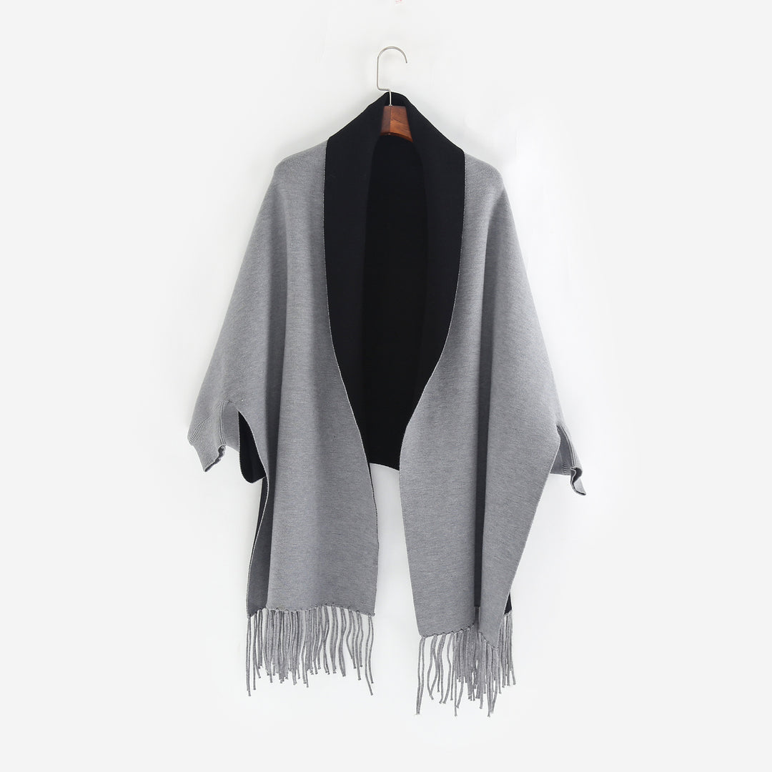 Damen Oversize-Wendecape mit Schalkragen und Fransensaum Drune