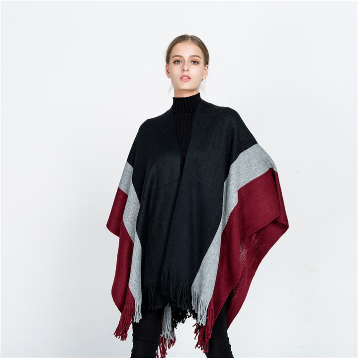 Damen Oversize‑Strickruana mit V‑Ausschnitt, offenem Fall und Fransensaum Drune