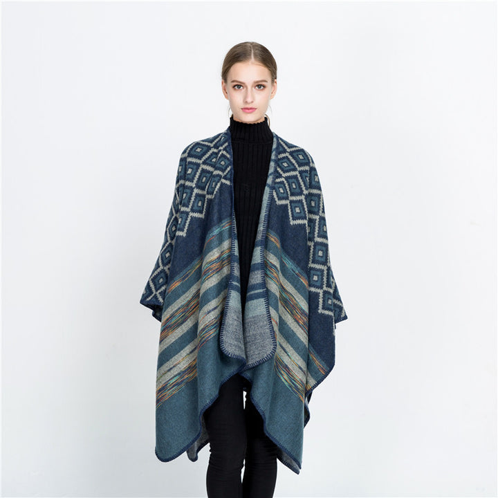 Damen Wolloptik-Ruana mit gewebtem Quadratjacquard und Zierstichkante Drune