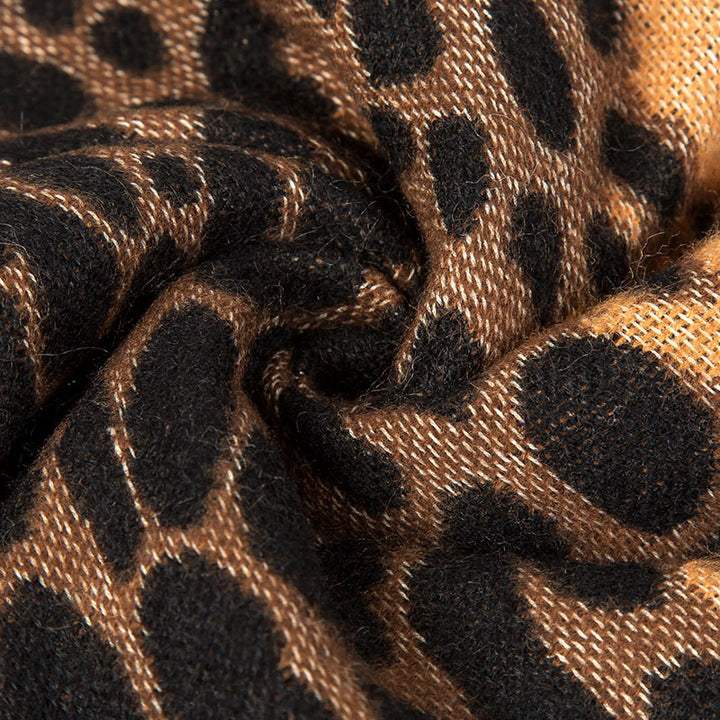 Damen Poncho‑Überwurf im Oversize mit Leopardenjacquard und Kettelnaht Drune