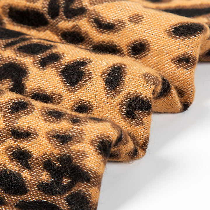 Damen Poncho‑Überwurf im Oversize mit Leopardenjacquard und Kettelnaht Drune
