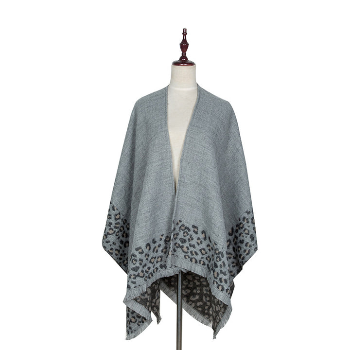 Damen Strick‑Ruana mit Leoprint‑Bordüre und Fransensaum Drune