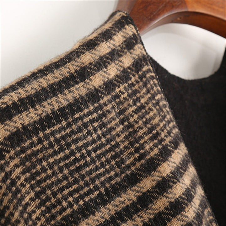 Damen Oversize-Ruana mit Glencheck-Jacquard und Fransensaum Drune