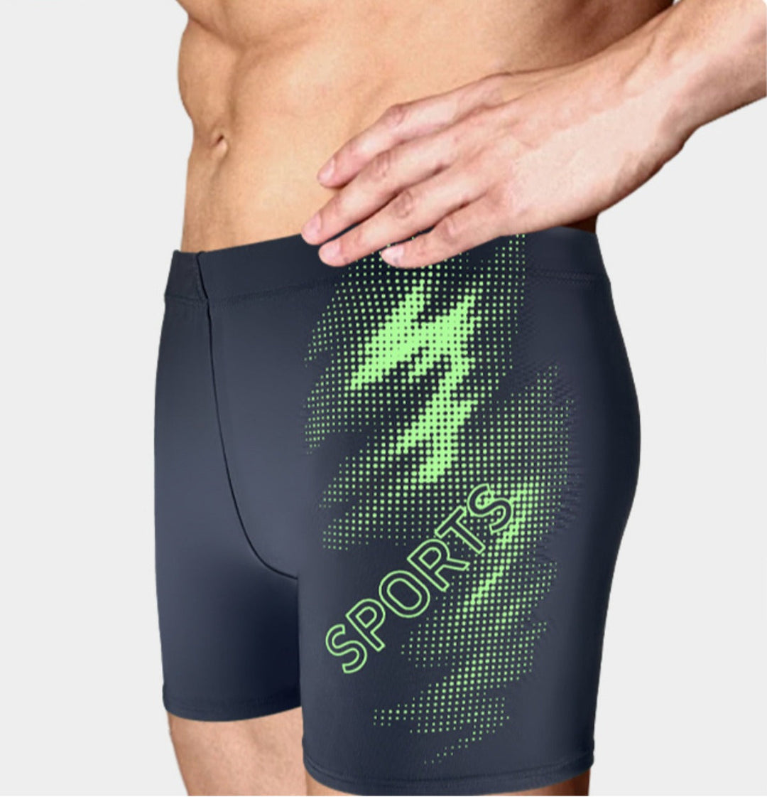Drune | Schnell Trocknende Badehose mit Flachem Winkel