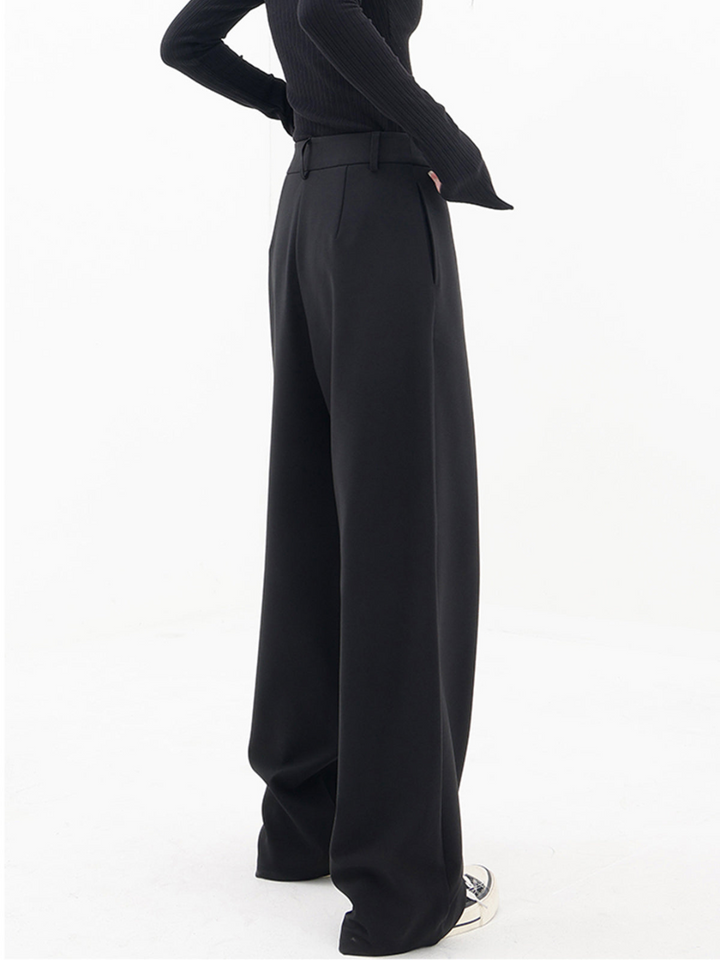 Drune | Asymmetrische Baggy Hose