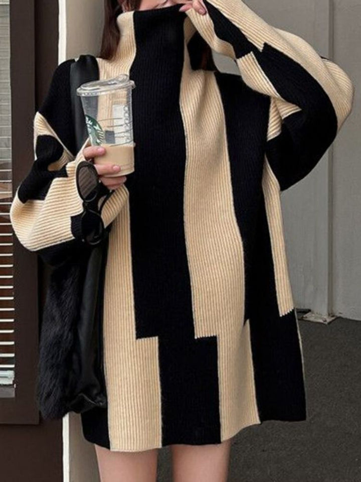Drune | Großer Pullover mit Hohem Kragen und Zweifarbigem Design
