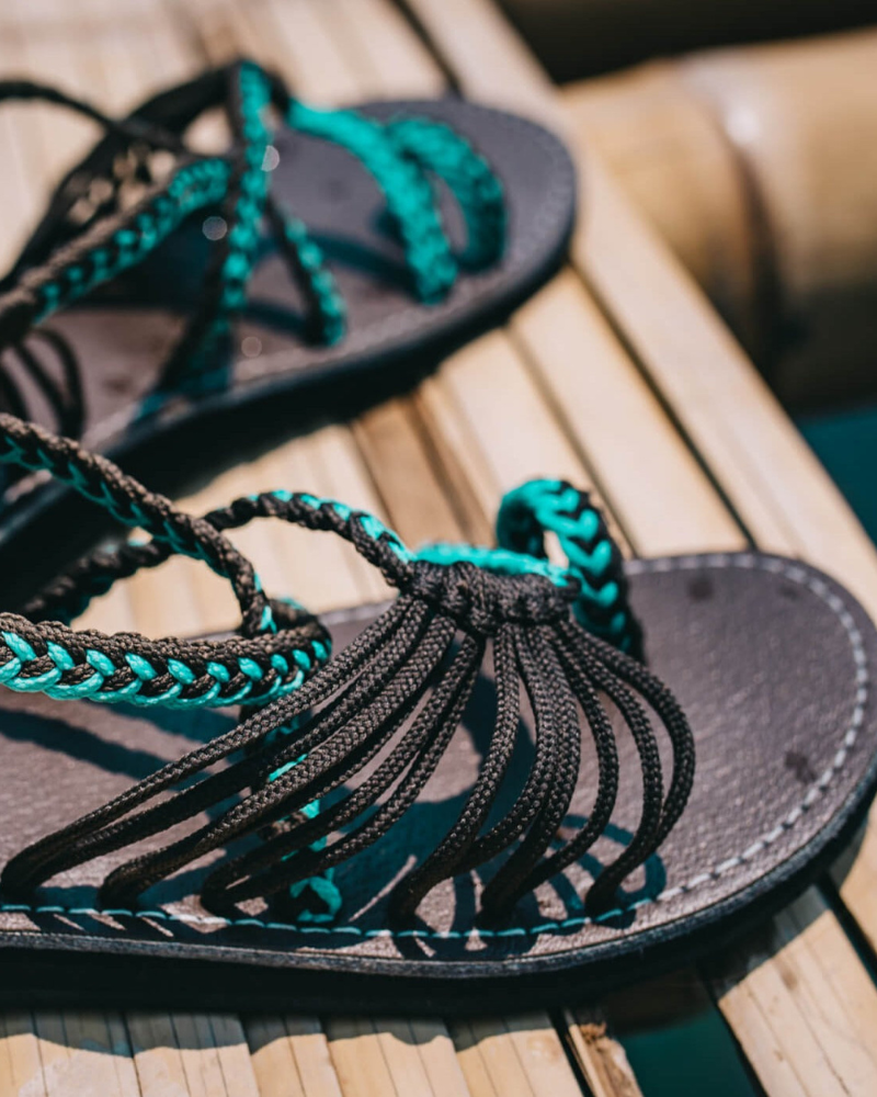 Drune | Orthopädische Sandalen für Damen