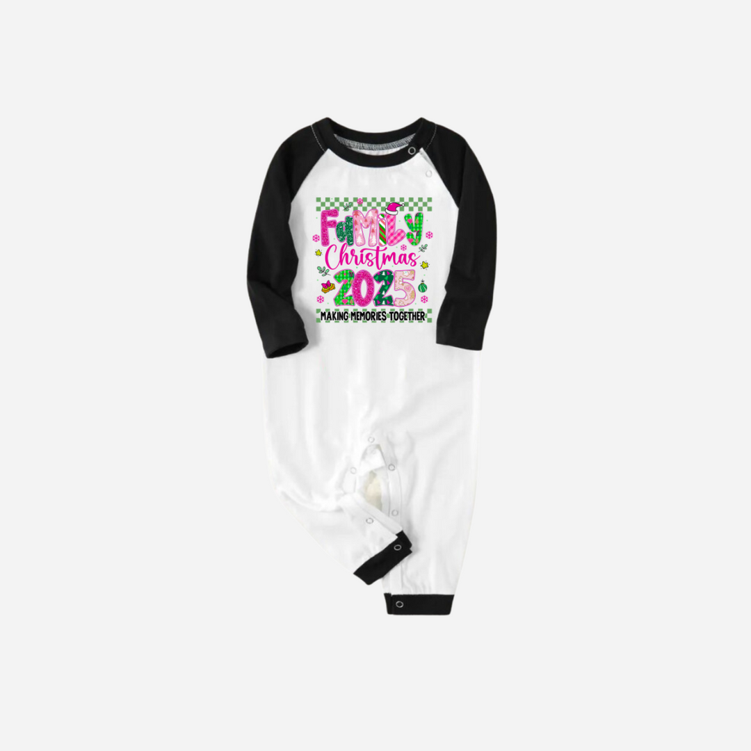 Drune | "Familienweihnachten 2025" Faux Glitter Passende Pyjama-Set - Schwarzes und Weißes Oberteil mit Grünen Karohosen