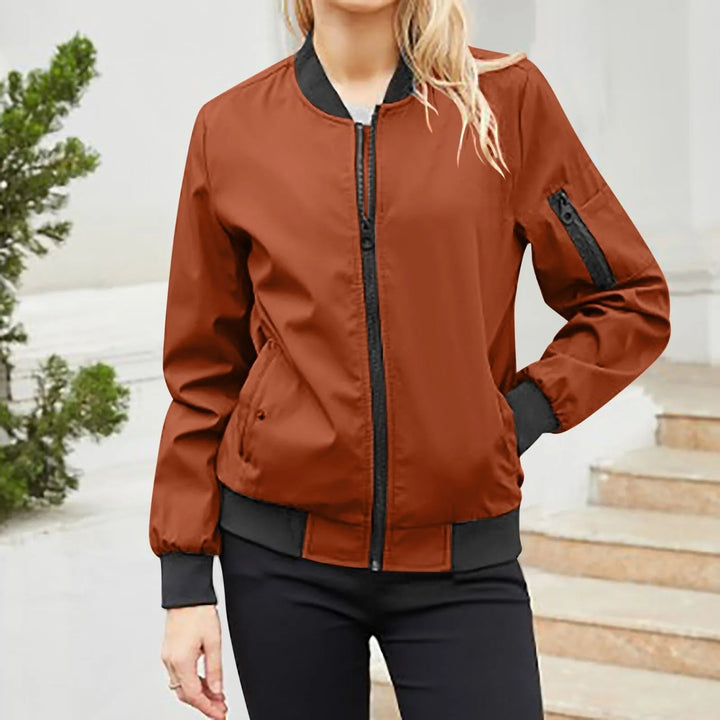 Drune | Windjacke mit Kapuze und Streetwear Look