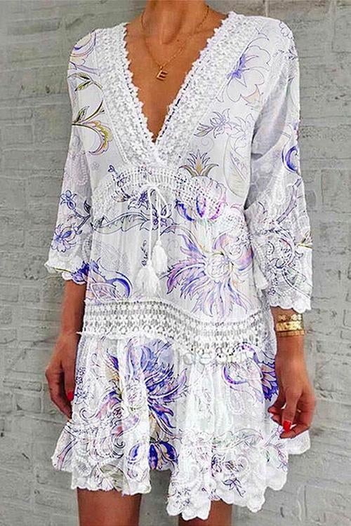 Drune | Rosiedress V-Ausschnitt Spitze Besatz Quasten Schwungkleid