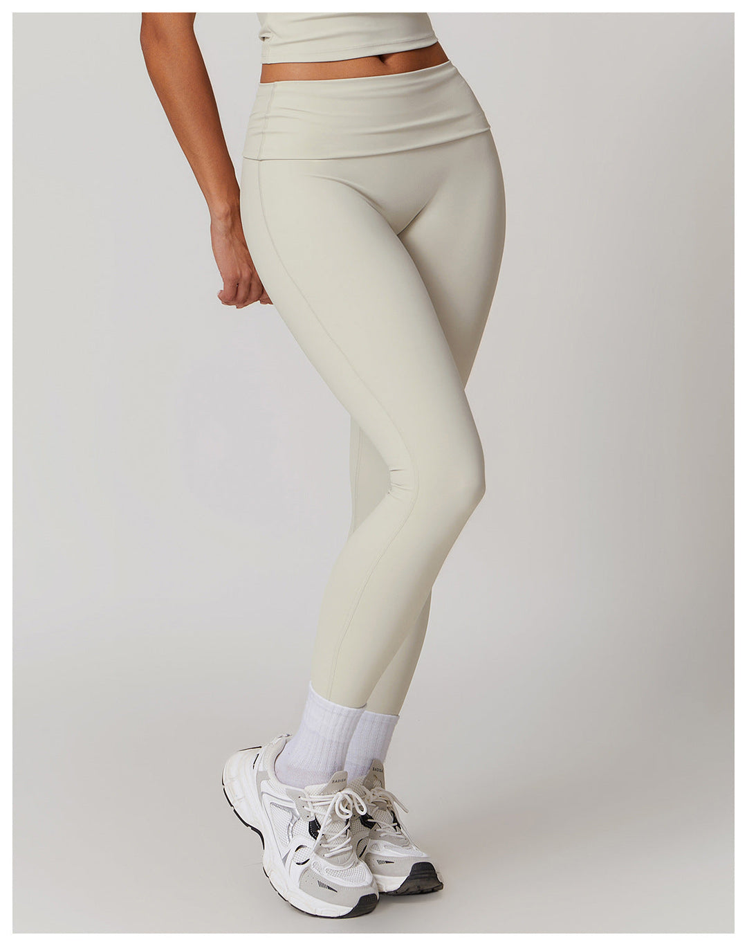 Drune | Trendige Fitness Schnell-Trocknend Yoga-Hose mit Falten
