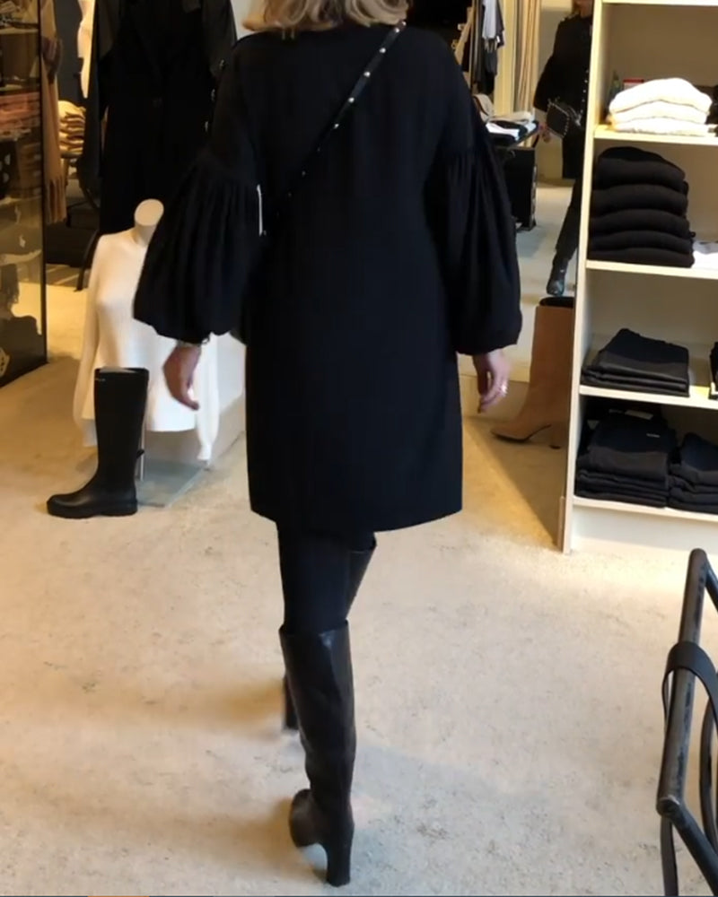 Drune | Schwarzes Kleid mit Laternenärmeln
