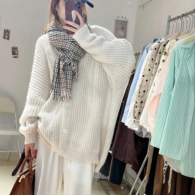 Drune | Lässige und Stilvolle Winter Strickjacke